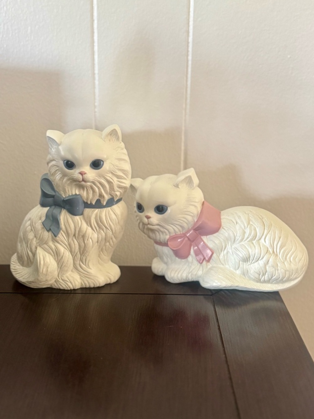 HOMCO Home Interiors White Persian Kitten Cats Wall Decor 
Plaques Bows Vtg Set